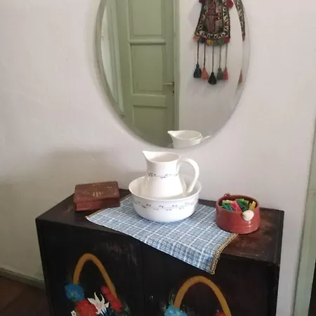Grandpa's ηouse In *